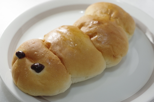 �x�[�J���[�A���f�X