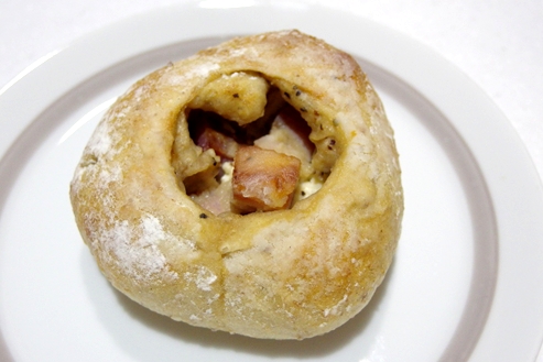 �J�[���E�A�E�����A