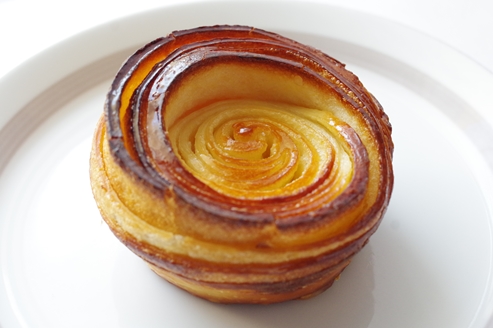 �x�[�J���[�A���h�J�t�F �G�\��