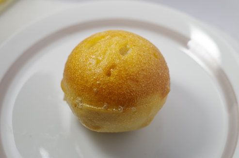 ���p����