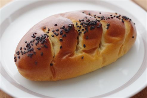 �}���A�x�[�J���[