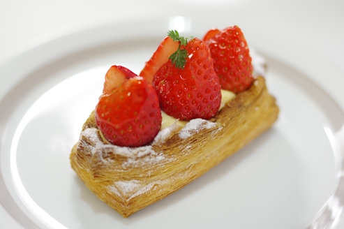 �g�����u���[